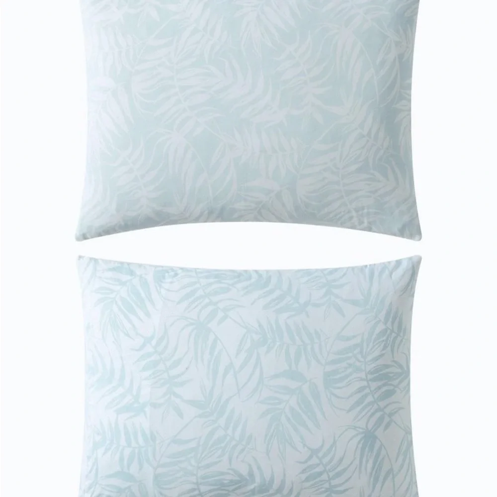 Tommy Bahama Palms Blue 3-Piece Plain Weave Cotton Reversible Comforter Sham Set